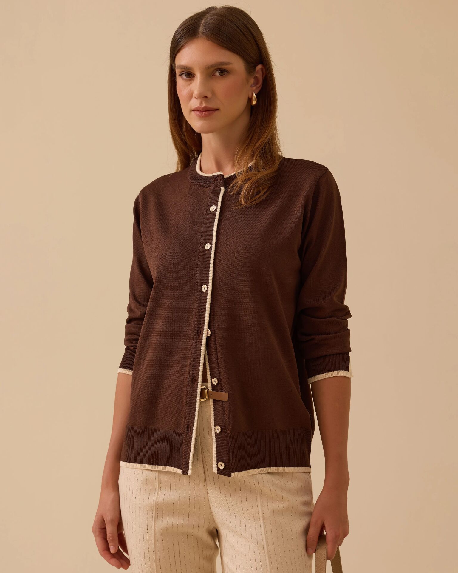 SEÇİL Biye Detaylı Düğmeli Triko Hırka