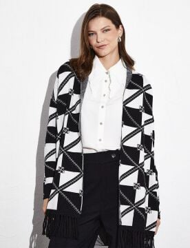 KAYRA Exclusive Püsküllü Monogram Tasarım Triko Hırka Siyah