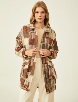 KAYRA BİLEKLERİ BÜZGÜLÜ ÇİFT CEPLİ CEKET