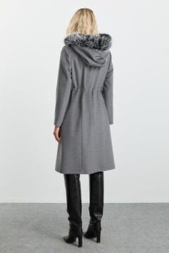 SELEN Beli Büzgülü Kapüşonlu Kürklü Uzun Kaban