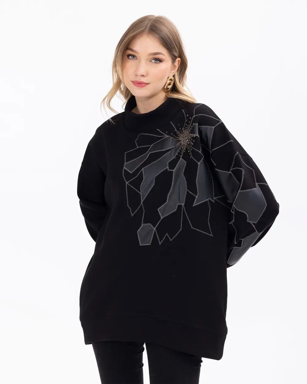 SEÇİL İ̇ŞLEME DETAYLI  SWEATSHİR