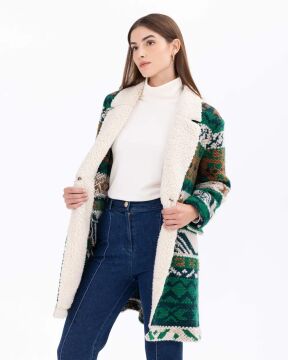 SEÇİL KARIŞIK DESENLİ CEPLİ PELUŞ KAP