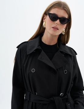 KAYRA Rüzgarlık Detaylı Kemerli Kap