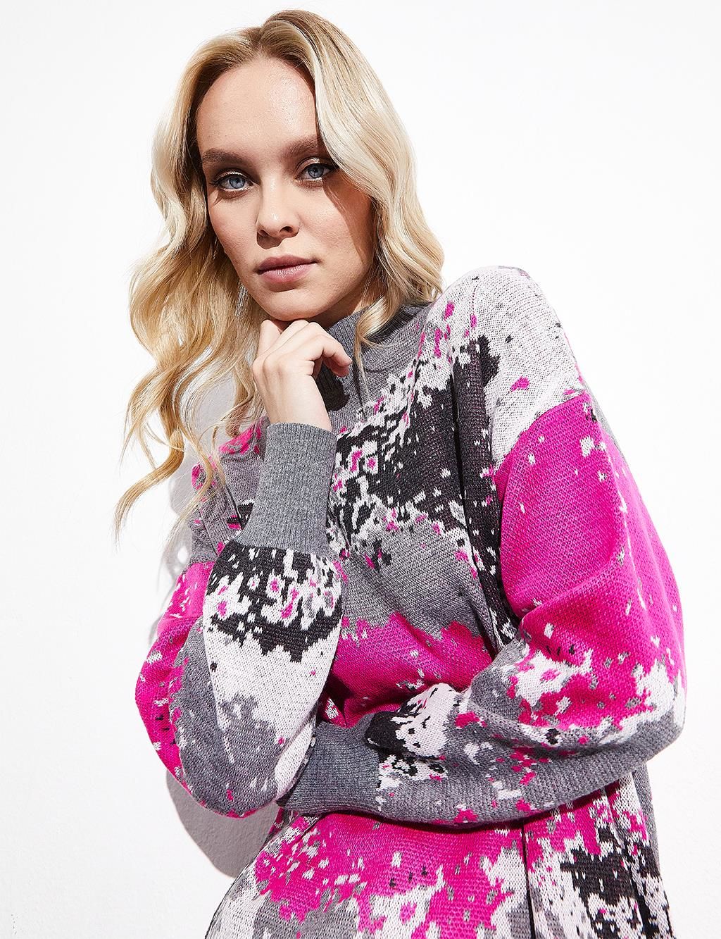 KAYRA Exclusive Soyut Desen Triko Tunik