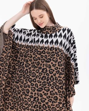 SEÇİL LEOPAR DESENLİ PÜSKÜL DETAYLI OVERSİZE PANÇO