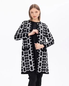 SEÇİL BÜYÜK BEDEN DÜĞMELİ CEPLİ TRİKO HIRKA