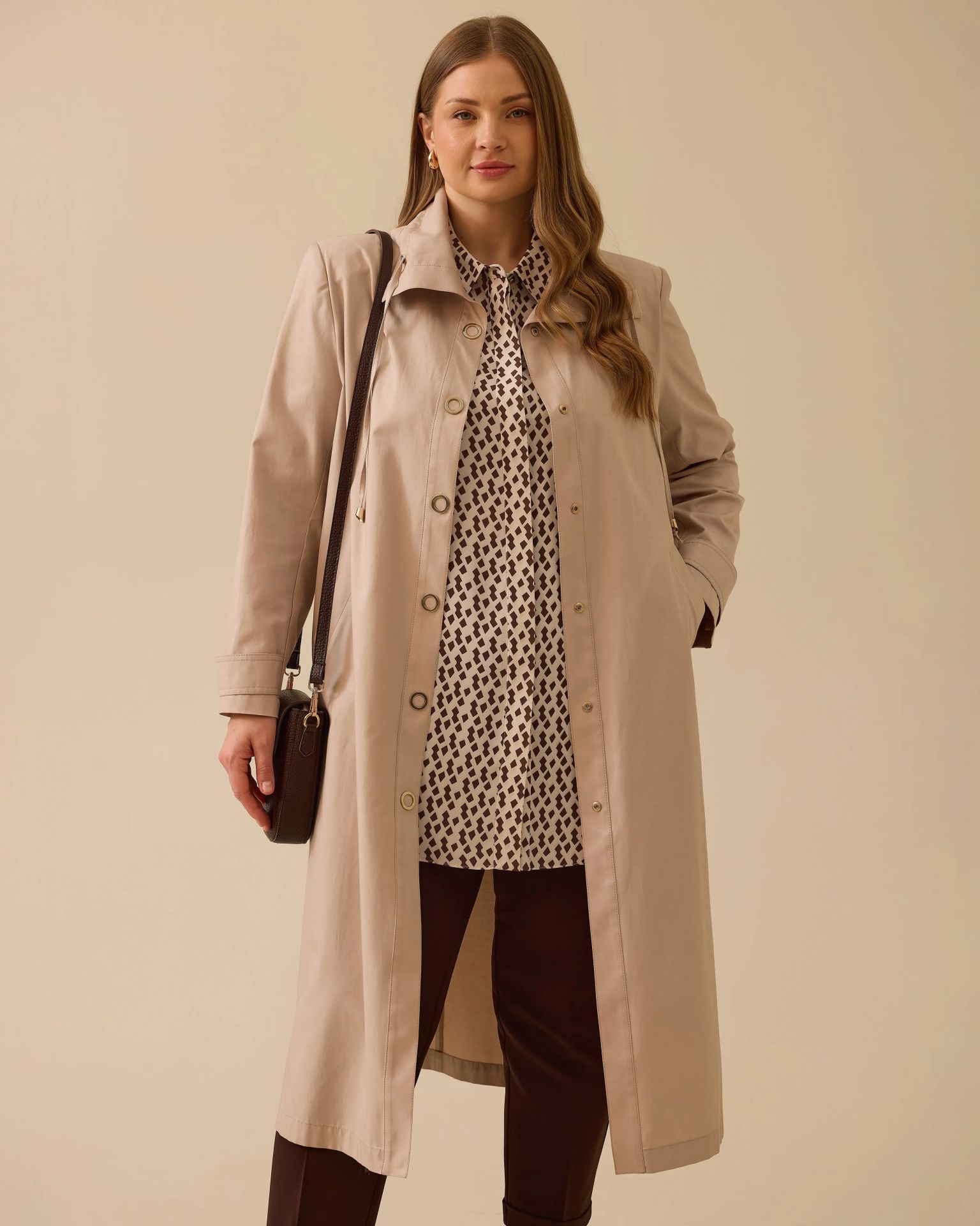 SEÇİL büyük beden bağcıklı yaka cepli kap