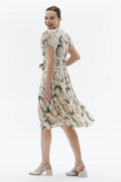 SELEN Kolu ve Etek Ucu Volanlı Daire Desen Elbise