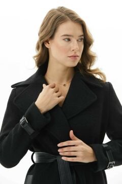 SELEN Erkek Yaka Deri Kombinli Kaban